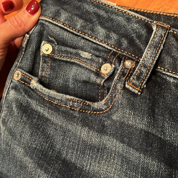 EUC American Eagle outfitters distressed, dark wash jeans - Picture 3 of 16